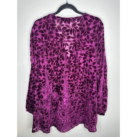 Torrid Blouse Womens 3X Purple Velvet Burnout Floral Long Sleeve Bohemian Top - Picture 6 of 6